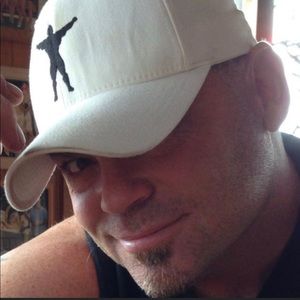 Meet your Posher, Steve